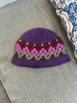 Granny Diamond Bucket Hat