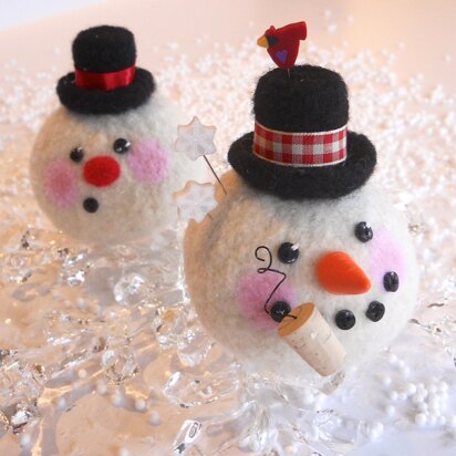 Roly Poly Snowman Pincushion