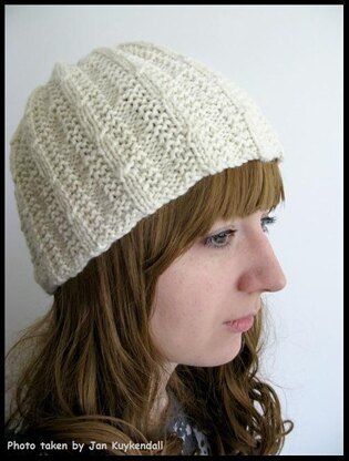 Reversible Cable Twist Hat