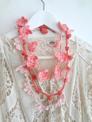 Blooming Necklace