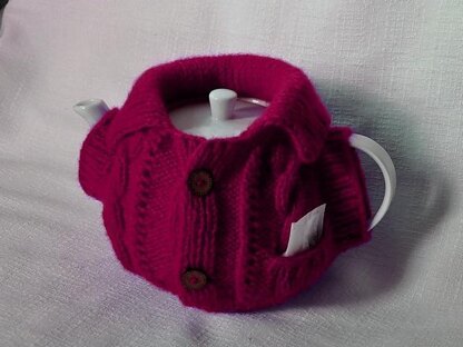 Big size tea cozy with a pocket