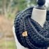 Wingrove Infinity Scarf