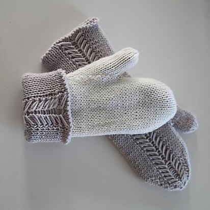 Amanda reversible mitts