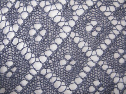 Asphodel Shawl - Debbie Bliss Rialto Lace