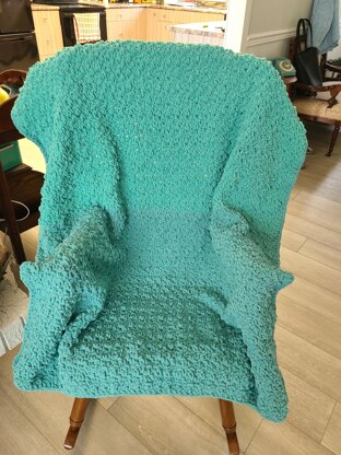 Pebble Stitch Throw