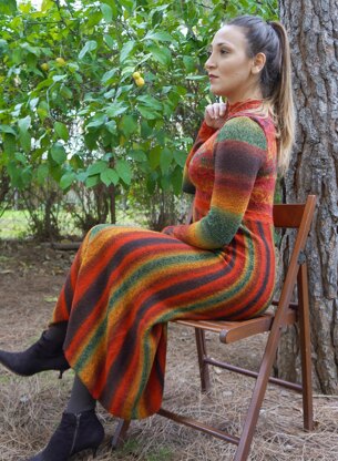 Maxi dress with stripes and colorwork
