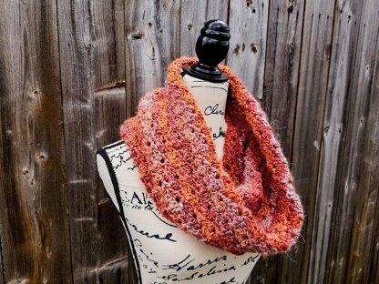 Spice Hooded Cowl