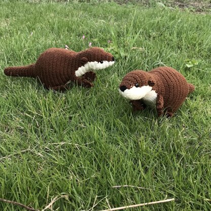 Oscar the Otter Amigurumi Pattern