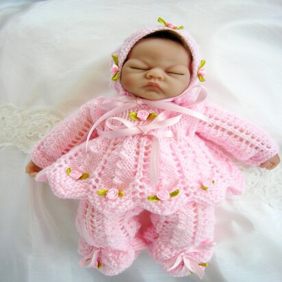 Knitting Pattern 10 inch tall Dolls, Angel Top, leggings, Bonnet and Shoes