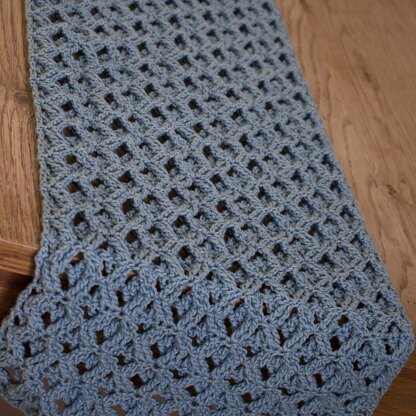 Ava Table Runner