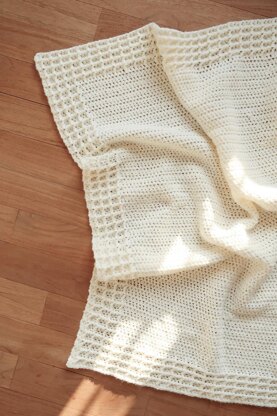 Esme waffle crochet blanket