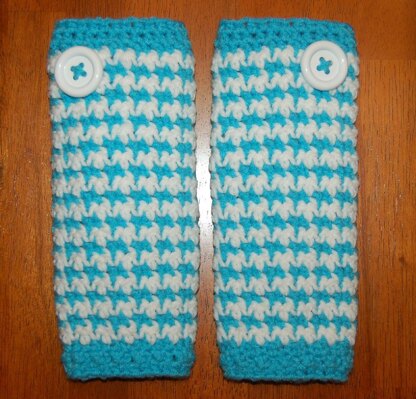 Girl's Houndstooth Leg Warmers