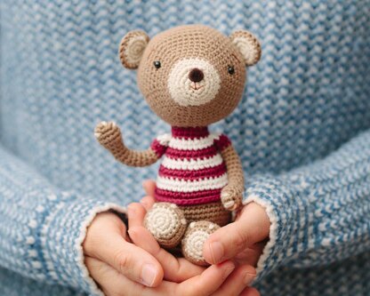 Amigurumi bear