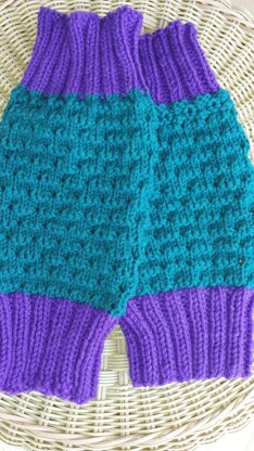 Hot Grape Leg Warmers