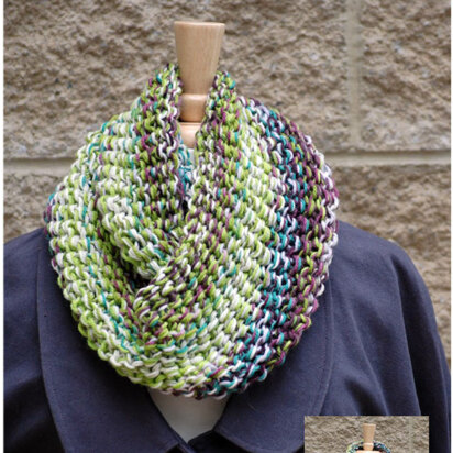 Instant-Gratification Cowl in Classic Elite Yarns Liberty Wool Solids - Downloadable PDF