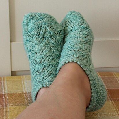 Joy Socks Ankle Version - knitting pattern