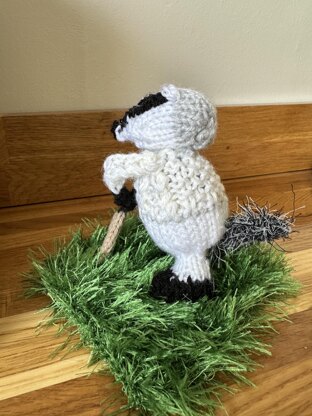 Mini Badger Playing Cricket - Ferrero Rocher/Lindor Chocolate Cover/Stuffed Toy/Hanging Ornament