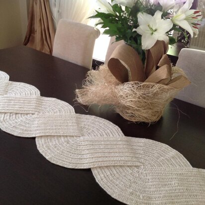 Table Runner N 137