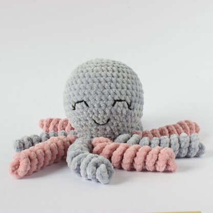 Giant plush octopus crochet pattern