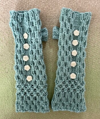 Fingerless  mittens