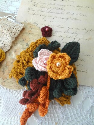 The Brontë Crochet Cuff