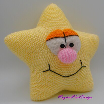 The happy Star pillow Magicalknit