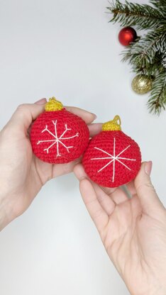 Crochet Christmas Baubles, Easy Crochet Ornament Pattern