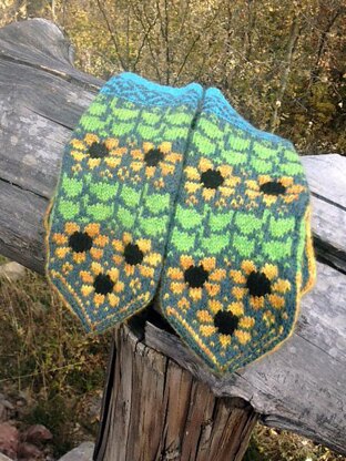 Sunflowers Mittens