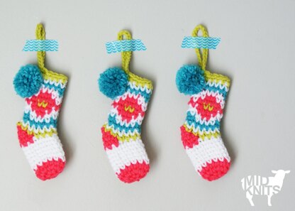 Fair Isle Mini-Stocking Ornament (2015036)