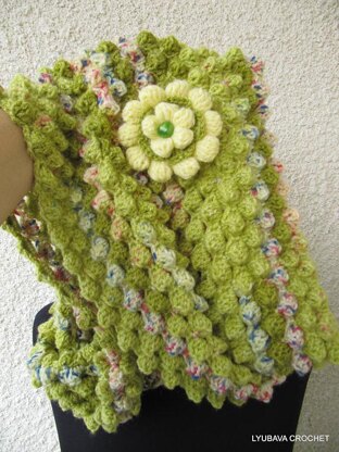 Infinity Green Scarf With Flower