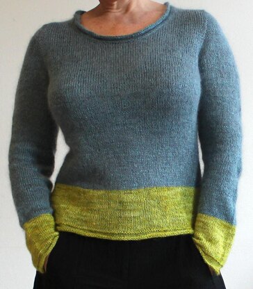 Simple Ziggurat Pullover