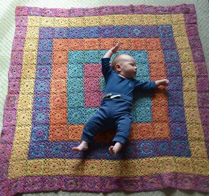 Queenies Square Crochet Blanket