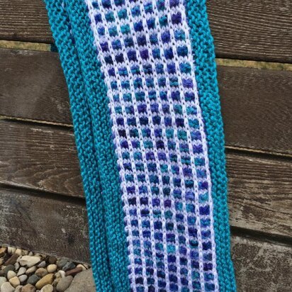 Ocean Waves Checkered Scarf