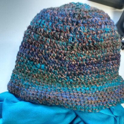 Twenties-style Crochet Hat