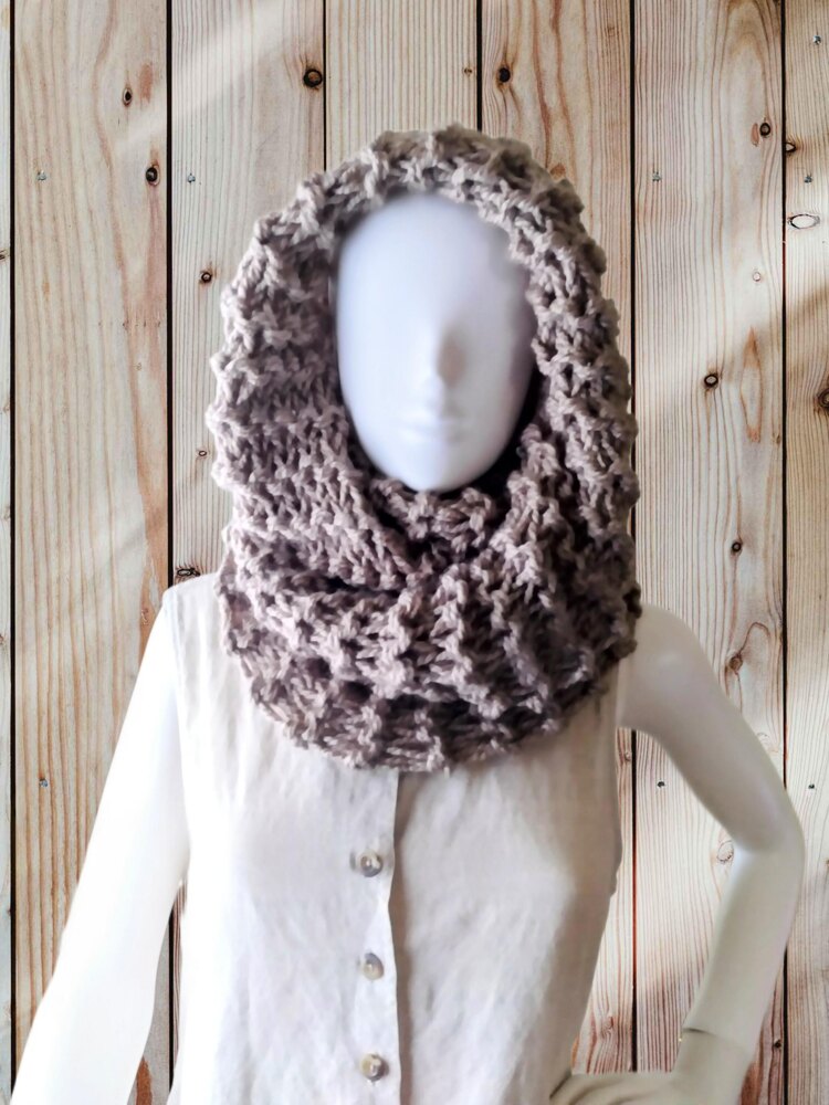 The Wood Fairy Infinity Scarf Knitting pattern by Sheep & Willow Gifts