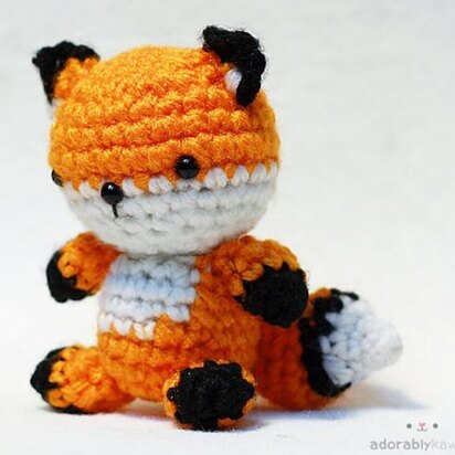 Tiny Fox Amigurumi