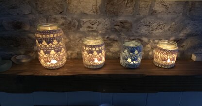 Glass jar tealights