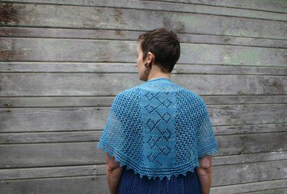 Meandering Pathway Shawl