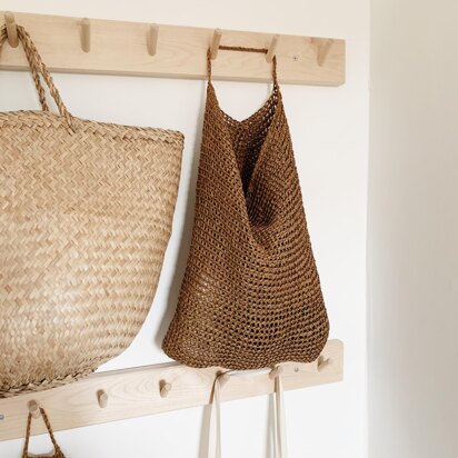 The Aumbry Hanging Bag