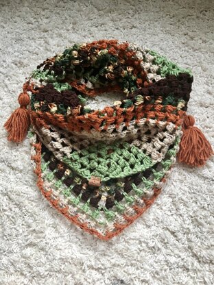 Fox in the Woods - Triangle Scarf