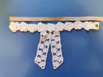 Irish Lace lawyer collar