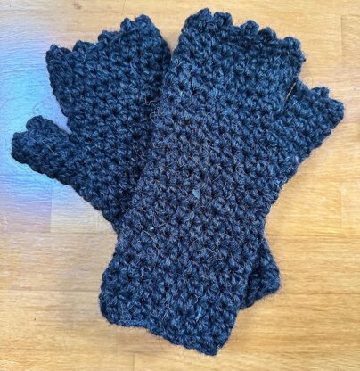 Easy Chunky Fingerless Gloves