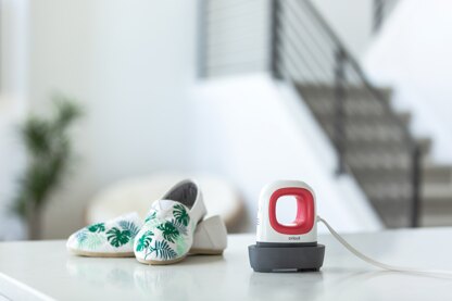 Cricut EasyPress Mini - Raspberry