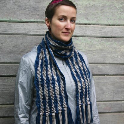 Kira K. Designs Amplitude Scarf PDF