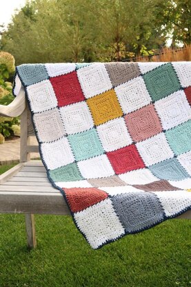 Not So Scrappy Scrap Yarn Blanket