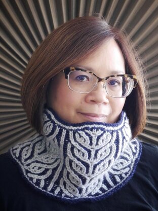 Madrona Cowl