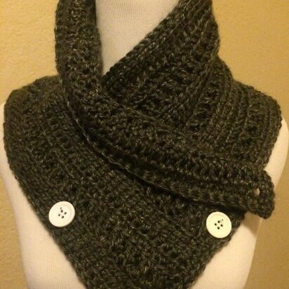 Linked Treble Texture Cowl