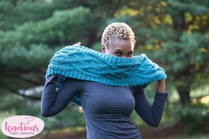 Cozy Cabled Cowl