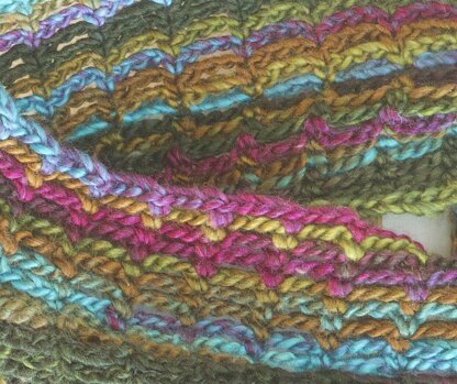 Quick and Easy Crochet Infinity Scarf