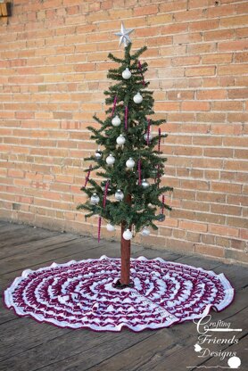 Christmas Pine Tree Skirt